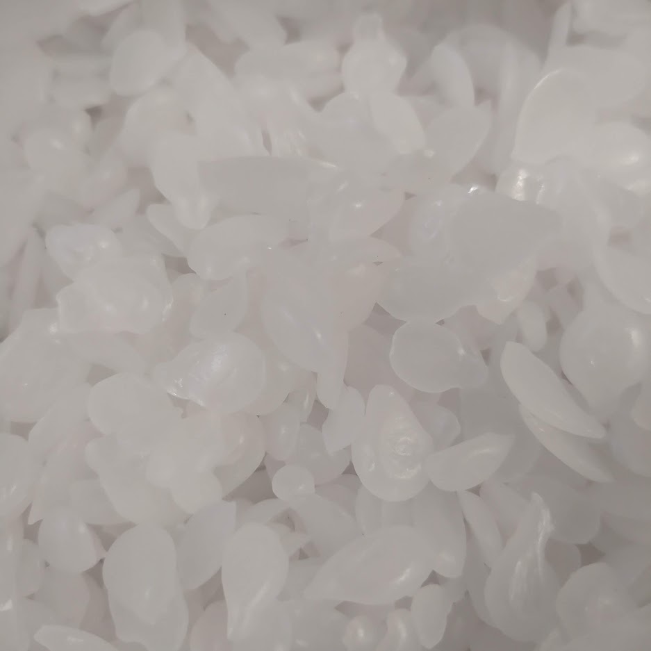 Směs parafínu a aditiva Canditiv universal 500g
