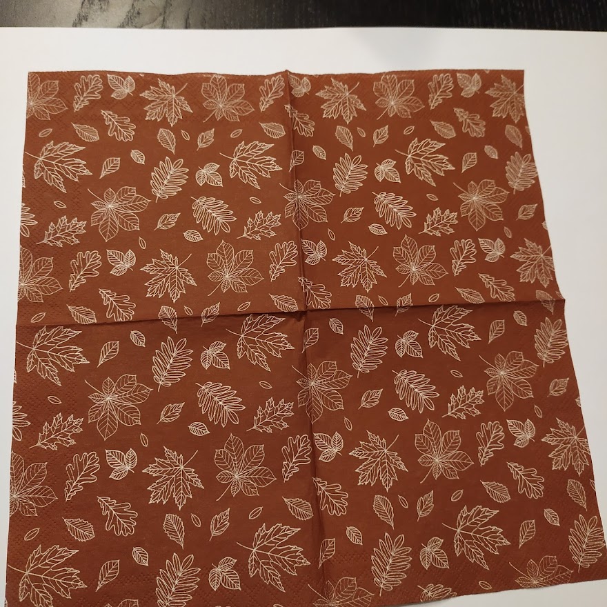 Ubrousek 25x25cm - hnědý s listy