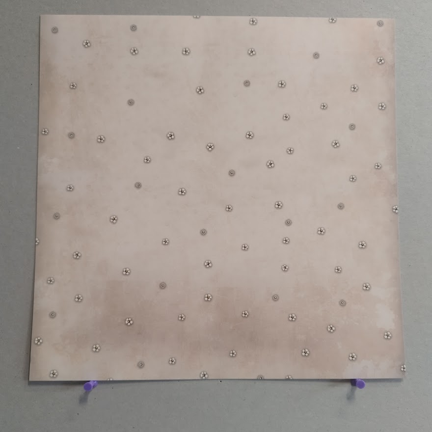 Papír - Kytičky na růžo-šedém pozadí - 30,6x30,6 cm