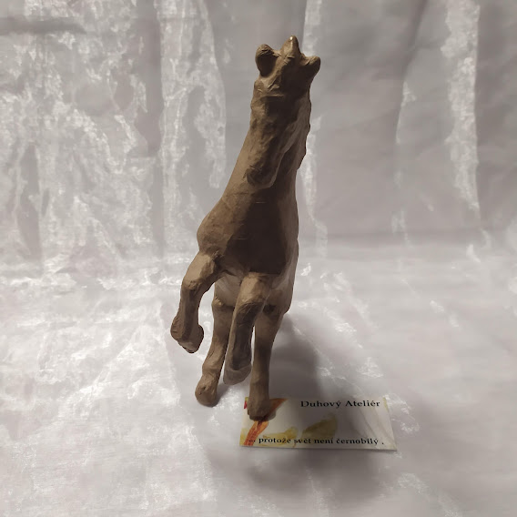 Zvířátko z papíru - kůň na zadních (23cm)