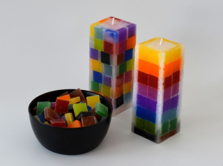 Parafínové kostičky barevné 20 x 20 x 5 mm 250g