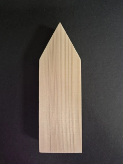 Dřevěný domeček štíhlý 14cm - 2. jakost